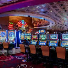 Myanmar Slot Game Features Bonus Free Spins